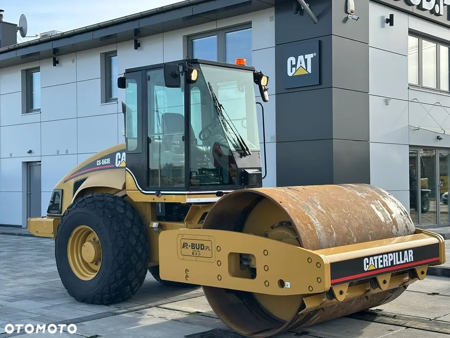 Caterpillar CS-563E - 3