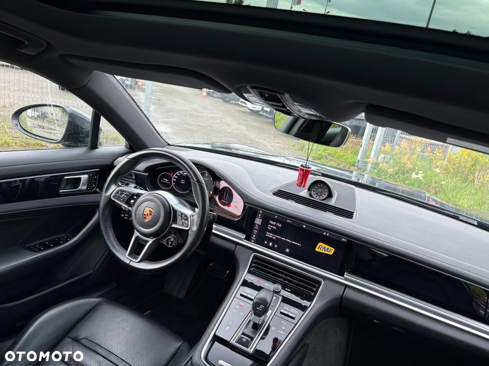 Porsche Panamera 4S Diesel - 29