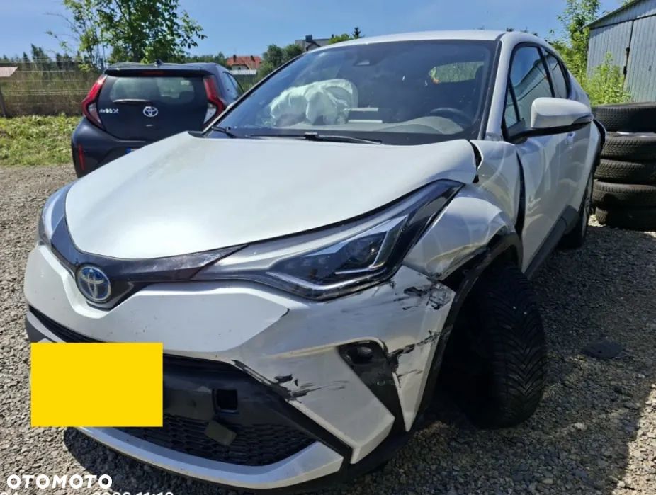 Toyota C-HR 2.0 Hybrid Dynamic Force Executive Premiere Edition - 2