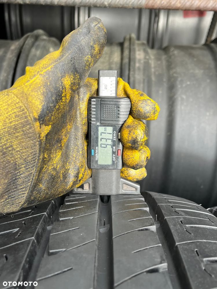 Michelin Agilis 225 75 16C 121/120 R 6szt bliźniak - 11