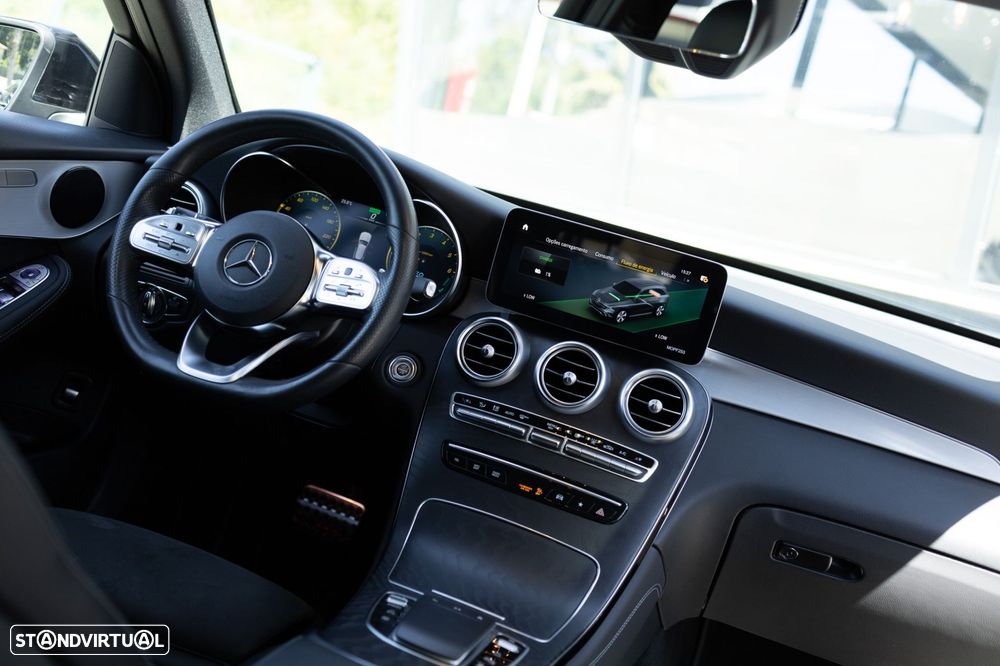 Mercedes-Benz GLC 300 de 4Matic - 37