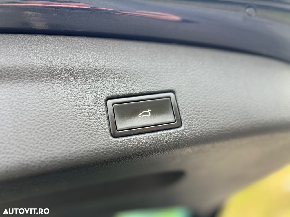 Volkswagen Sharan 2.0 TDI DSG Blue Motion Highline - 16