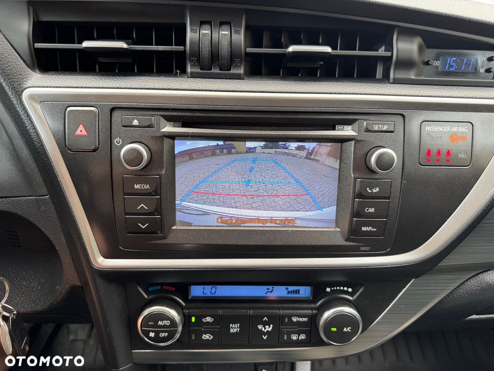 Toyota Auris 1.4 D-4D Comfort - 32