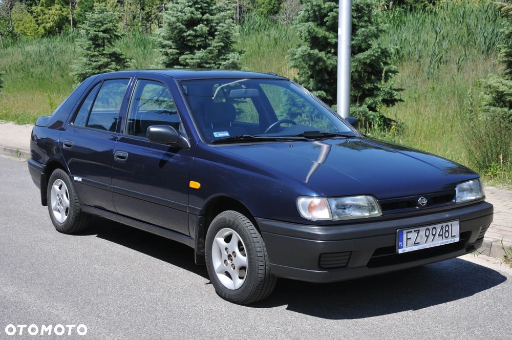 Nissan Sunny 1.4 LX - 2