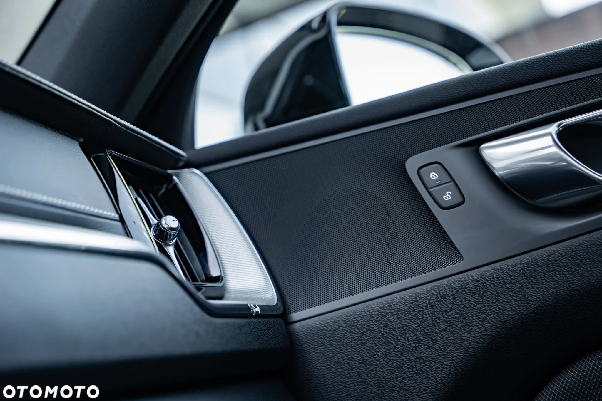 Volvo XC 60 B5 B AWD Geartronic RDesign - 22