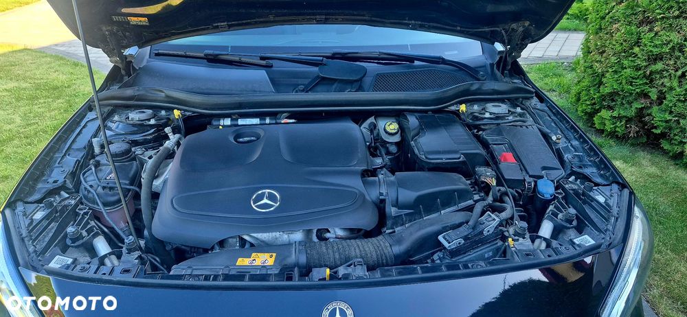 Mercedes-Benz GLA 220 4-Matic - 15
