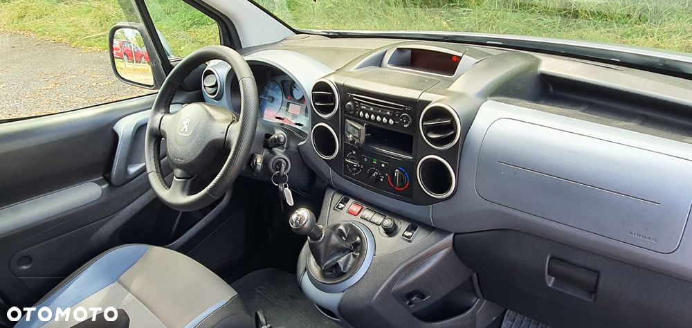Peugeot Partner 120 VTi Family - 23