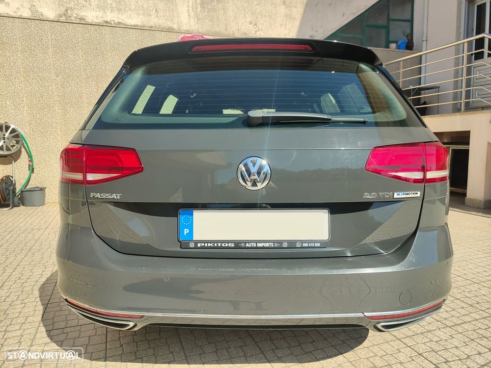 VW Passat Variant 2.0 TDI R-Line DSG - 4