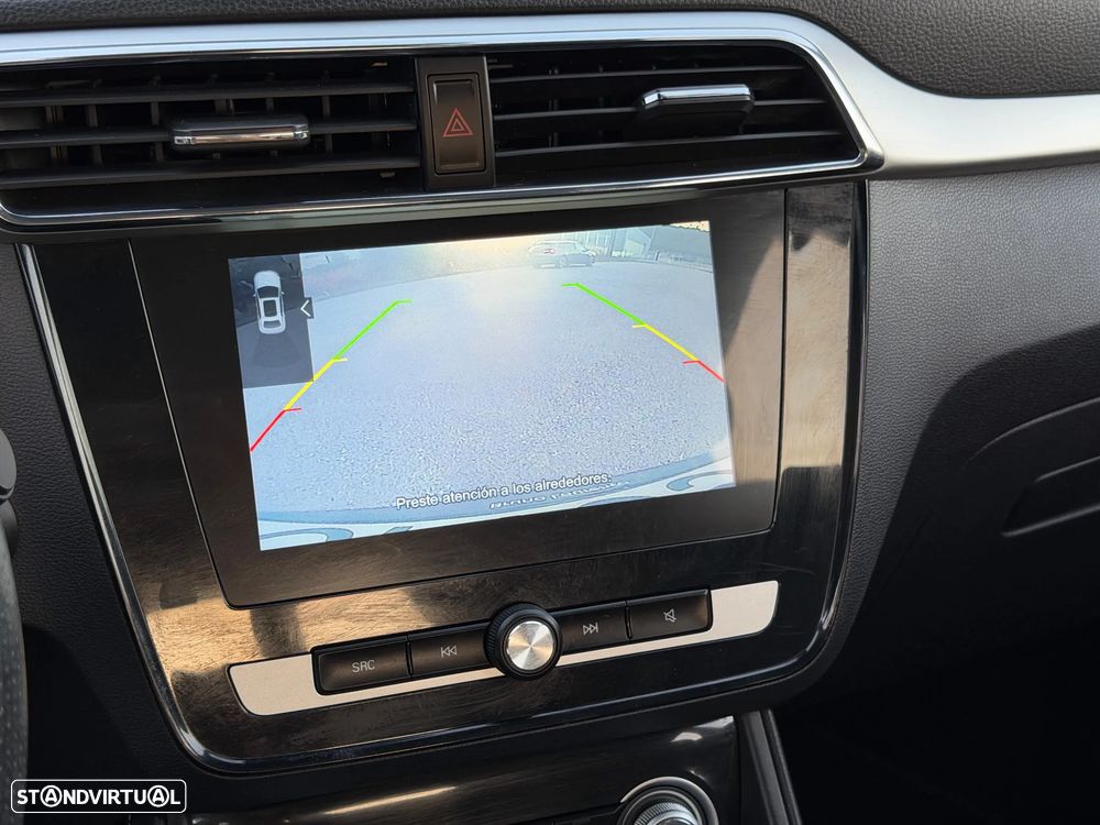 MG ZS Maximal Luxury - 10