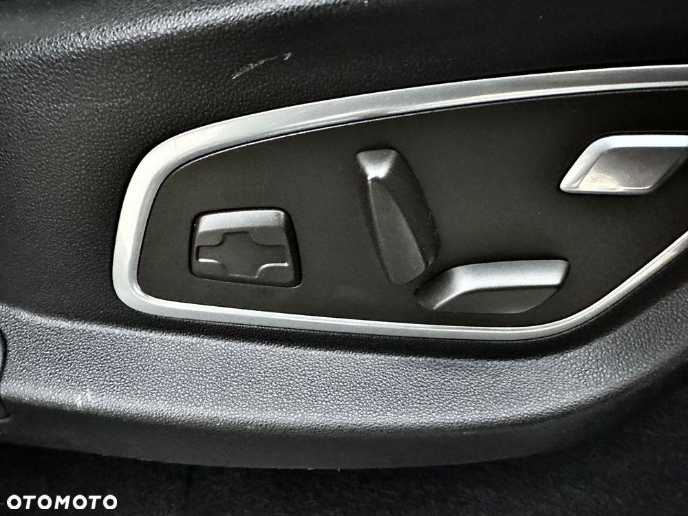 Renault Espace BLUE dCi 200 EDC INITIALE PARIS - 25