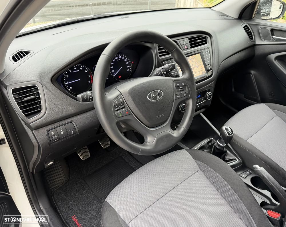 Hyundai i20 Active 1.0 T-GDi Comfort Navi - 12