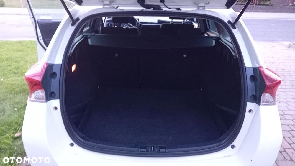 Toyota Auris 1.33 VVT-i Active - 8
