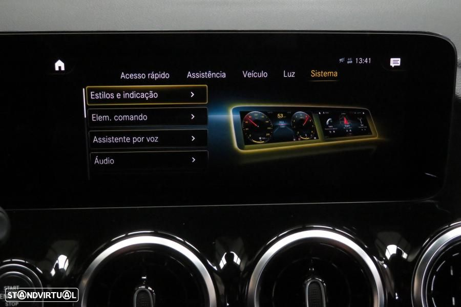 Mercedes-Benz GLA 180 d AMG Line - 29