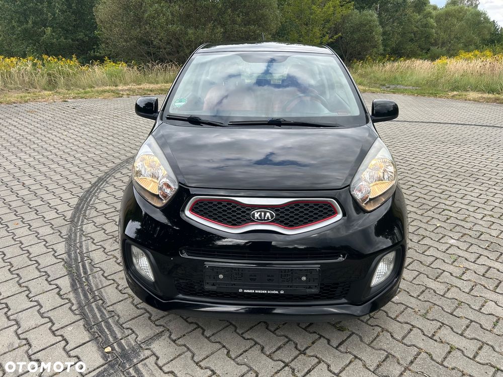Kia Picanto 1.0 Fifa World Cup Edition - 2