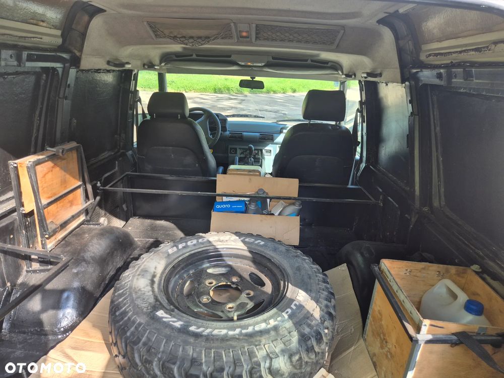 Land Rover Discovery - 16