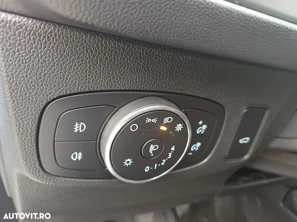 Ford Focus 1.5 EcoBlue Titanium - 13