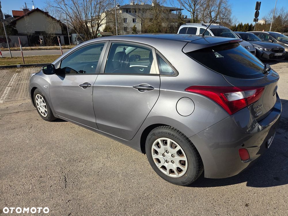 Hyundai i30 1.6 CRDi Comfort - 5