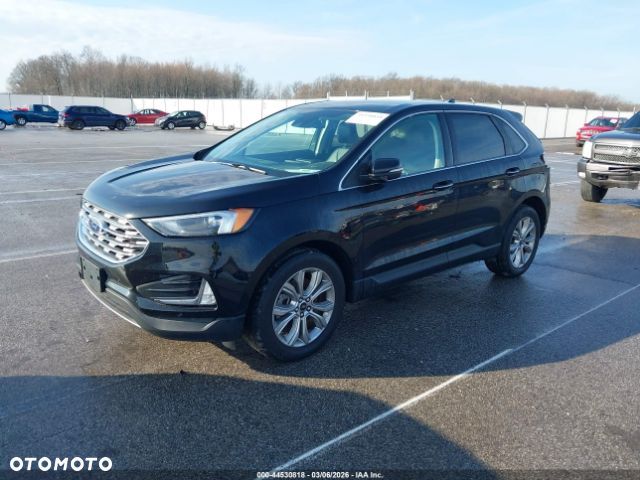 Ford Edge - 1