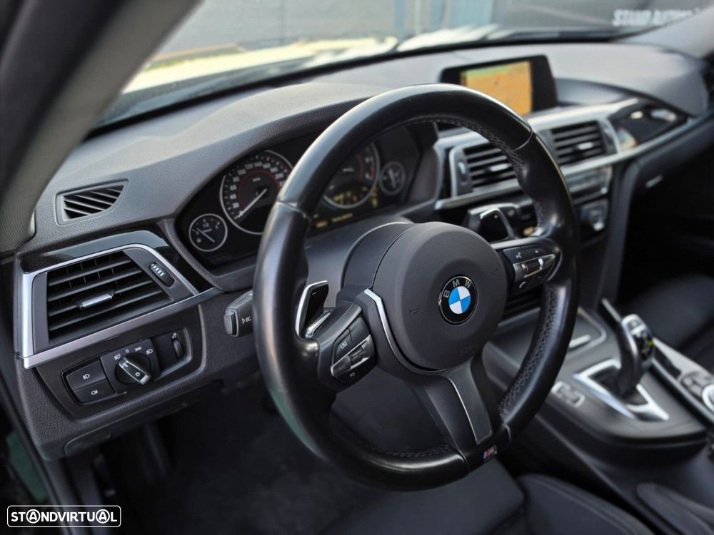 BMW 320 d Auto Line Sport - 23