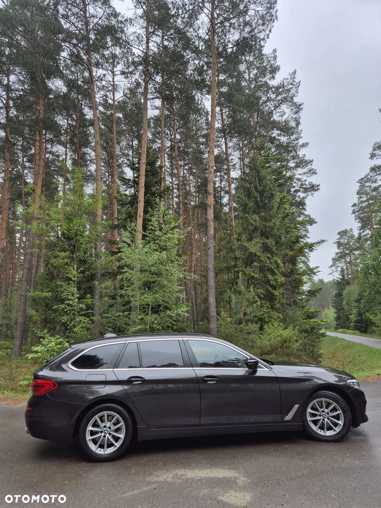 BMW Seria 5 520d - 4