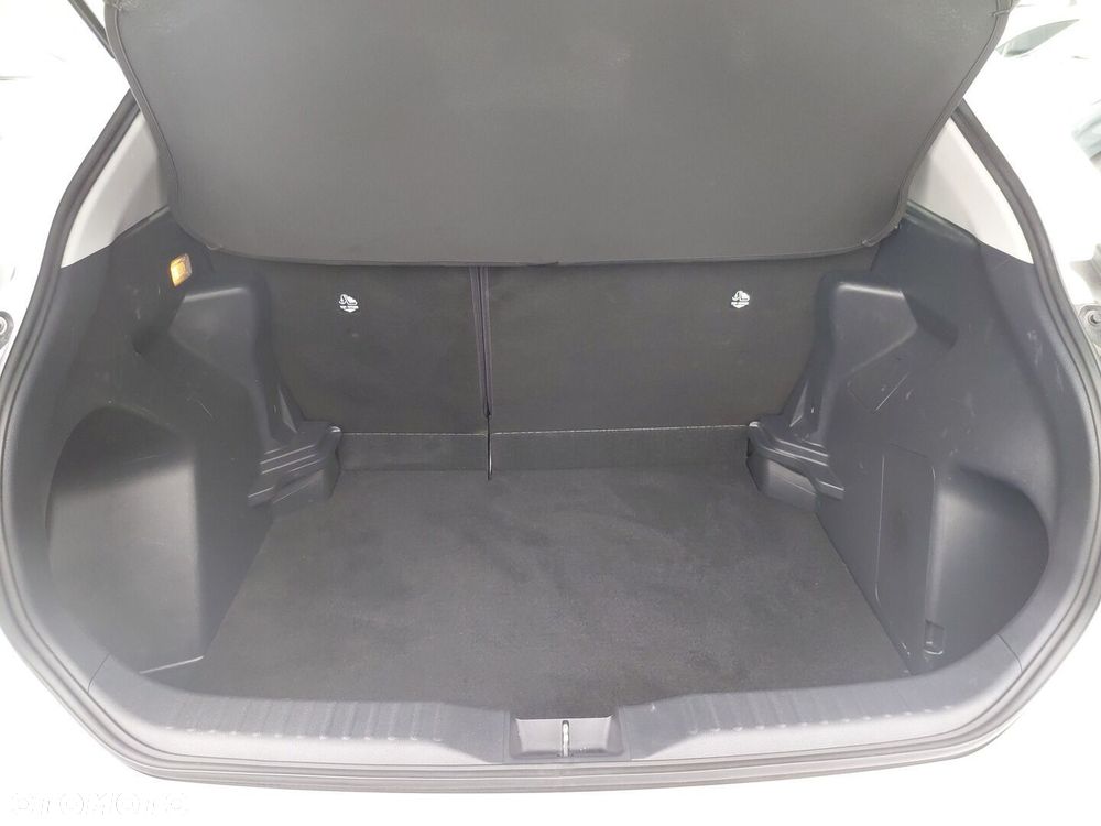 Toyota Yaris Cross Hybrid 1.5 Comfort - 13