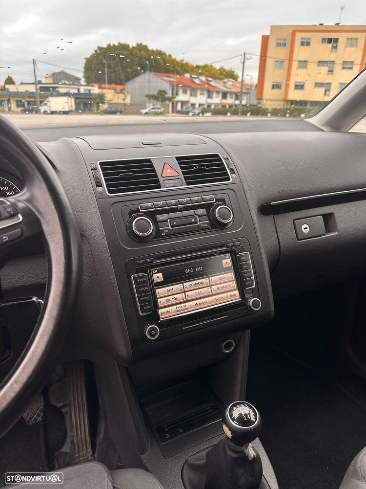 VW Touran - 10