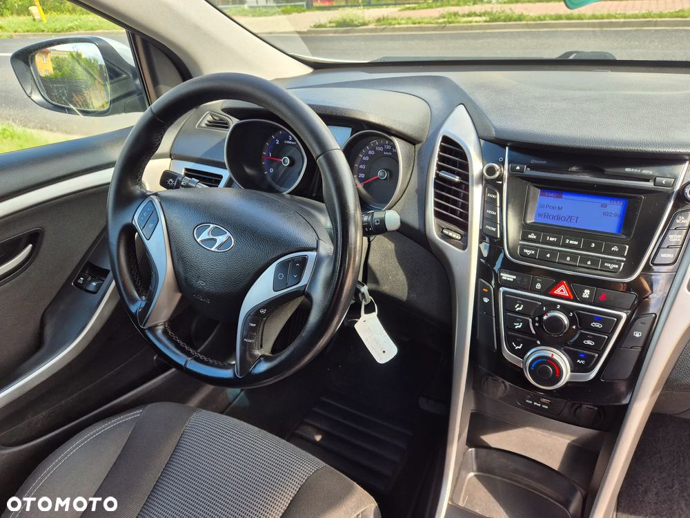 Hyundai i30 1.6 CRDi BlueDrive Comfort - 6