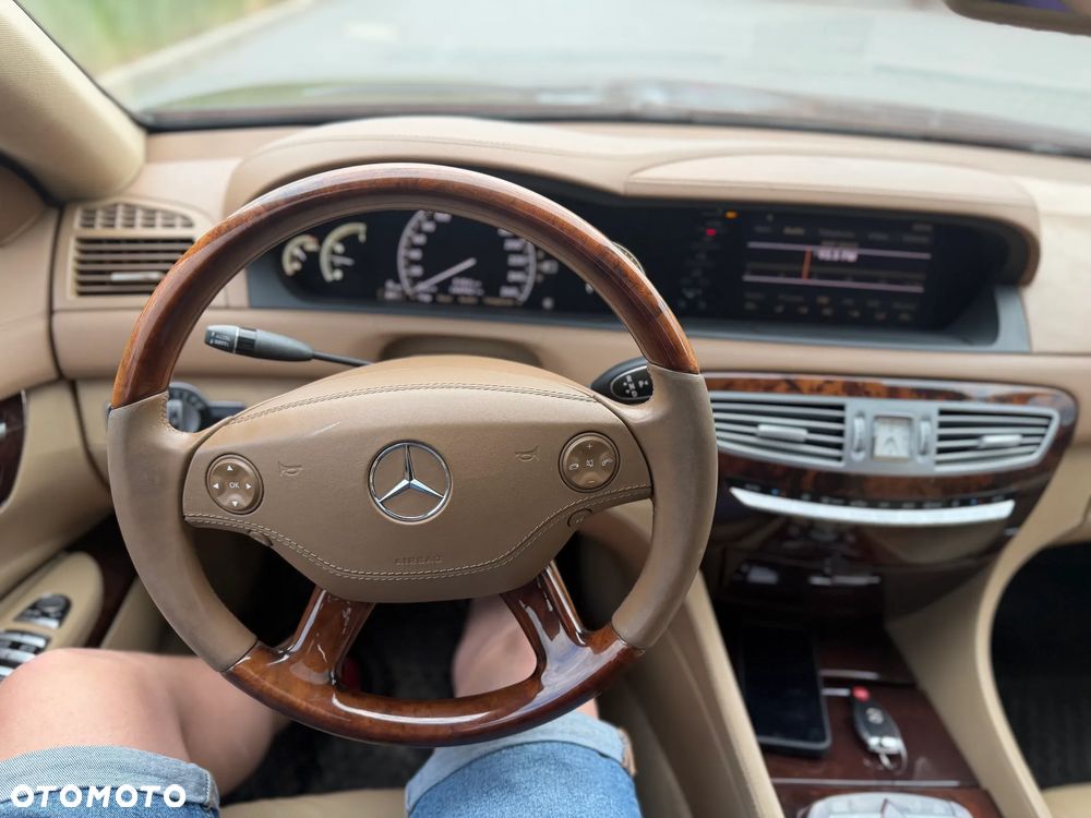 Mercedes-Benz CL - 40