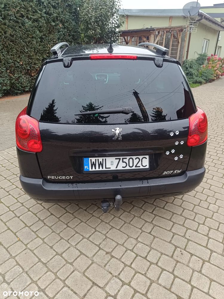 Peugeot 207 1.6 Premium - 8
