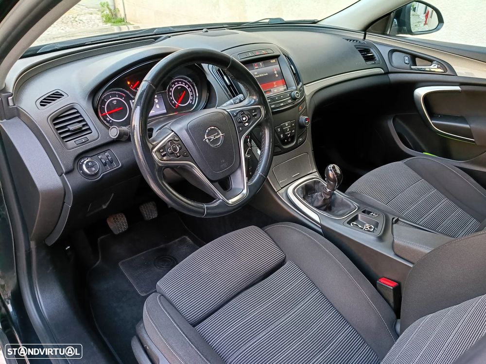 Opel Insignia Sports Tourer 2.0 CDTi Executive S/S - 11