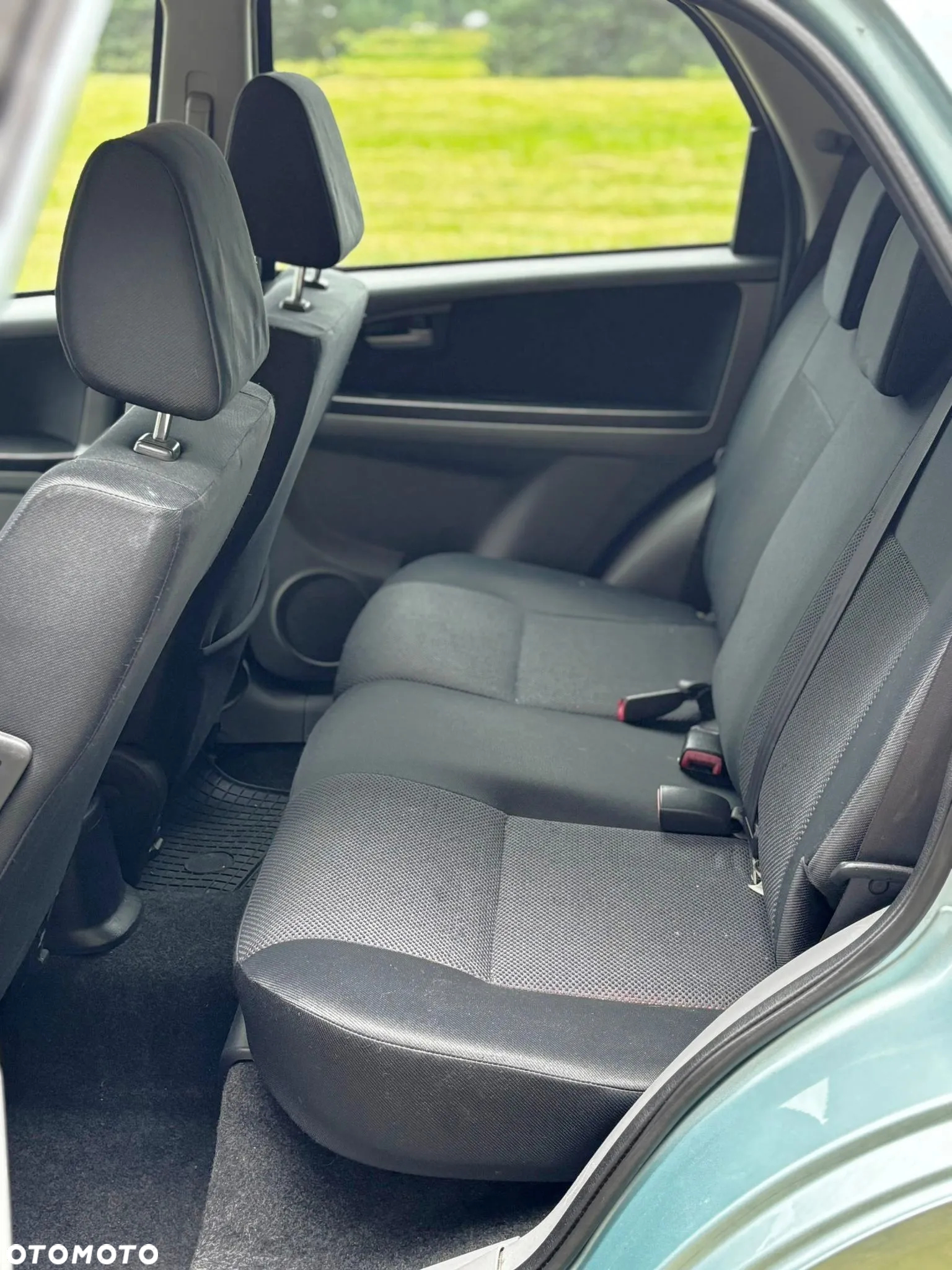 Suzuki SX4 1.6 GS / Premium - 11