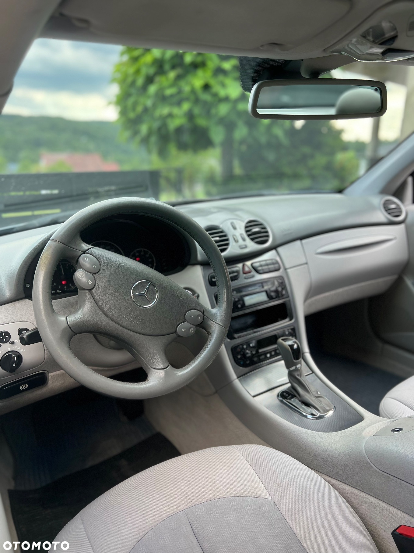 Mercedes-Benz CLK - 27