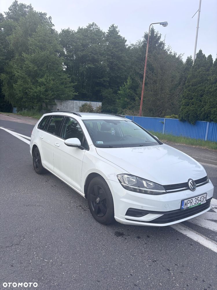 Volkswagen Golf 1.6 TDI BMT Comfortline - 8