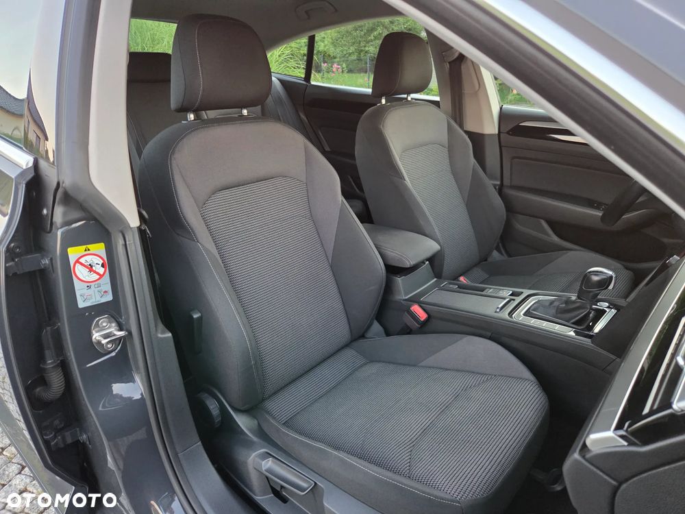Volkswagen Arteon 2.0 TDI SCR Essence DSG - 14