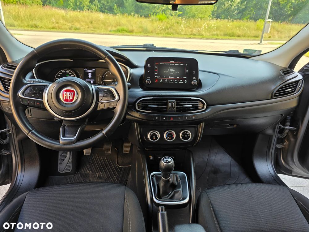 Fiat Tipo 1.0 T3 Garmin - 21
