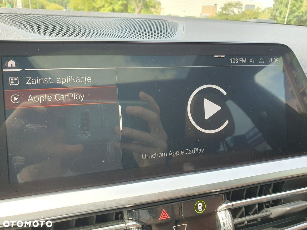 BMW Seria 3 330i xDrive - 28