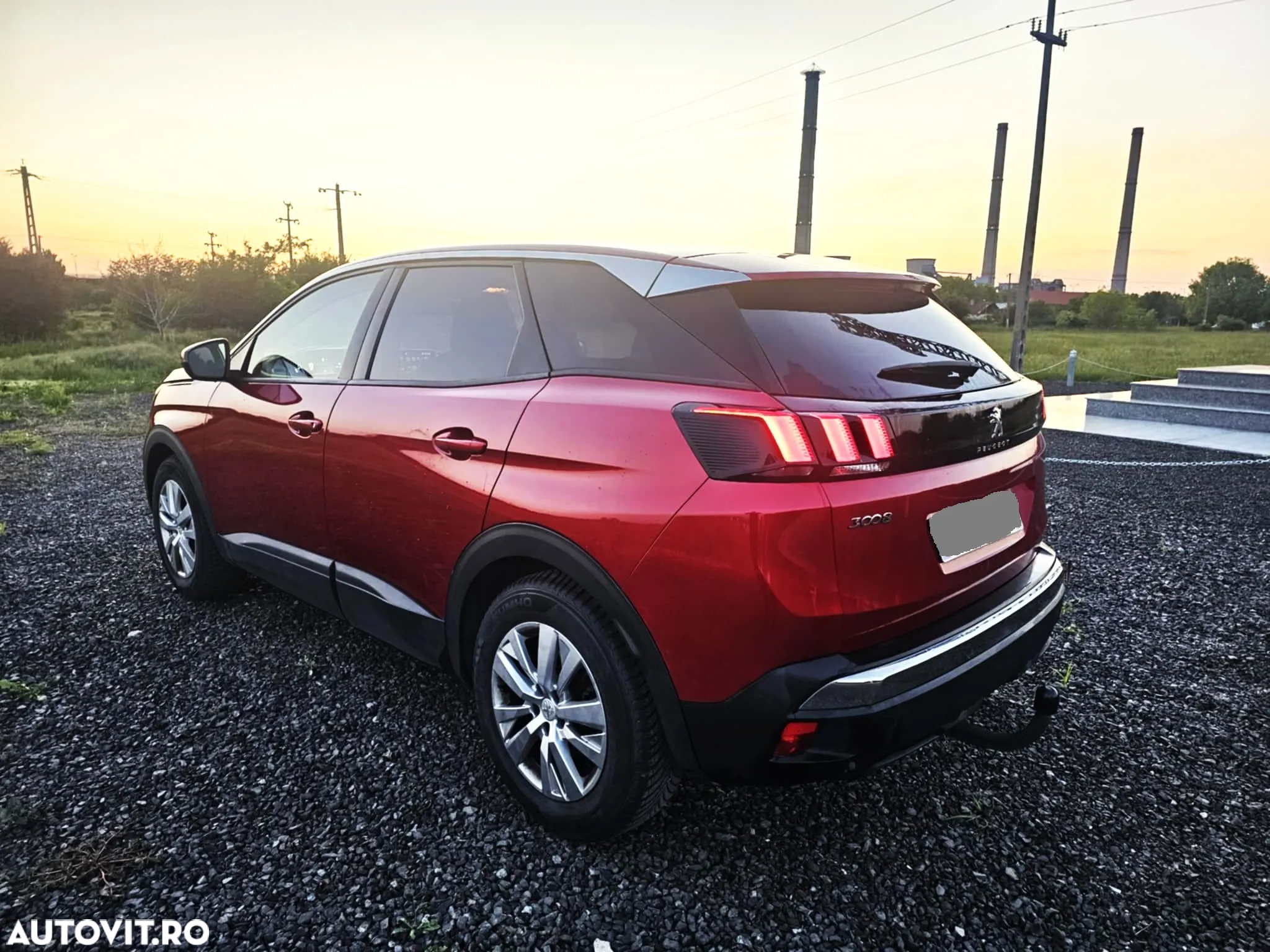 Peugeot 3008 1.5 BlueHDI 130 S&S EAT8 Allure - 4