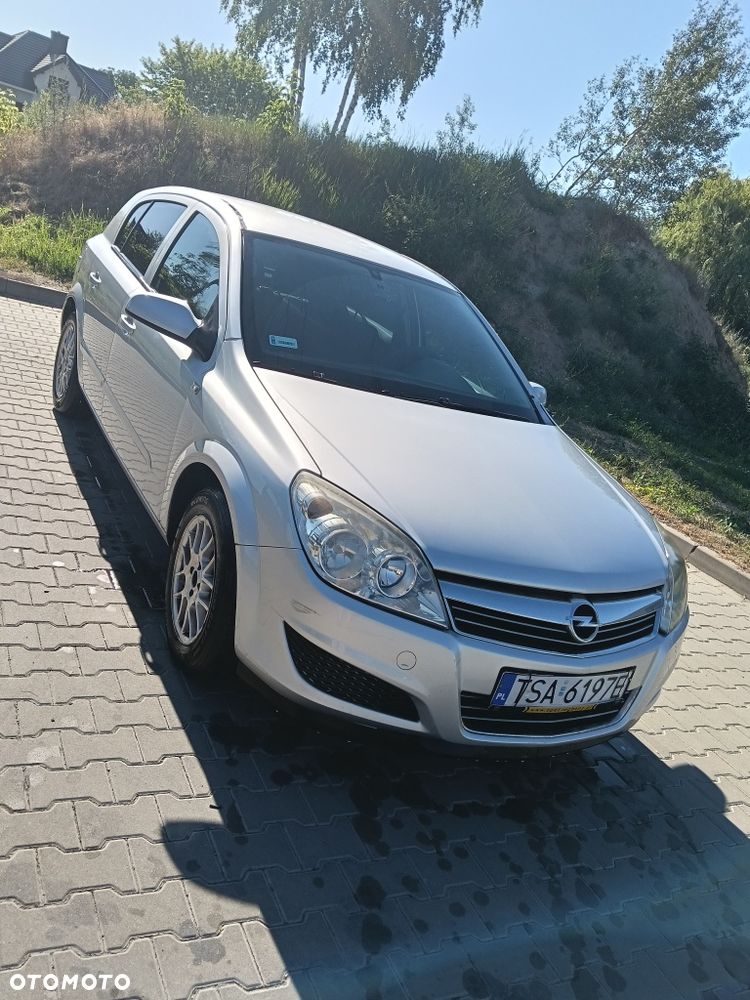 Opel Astra - 1