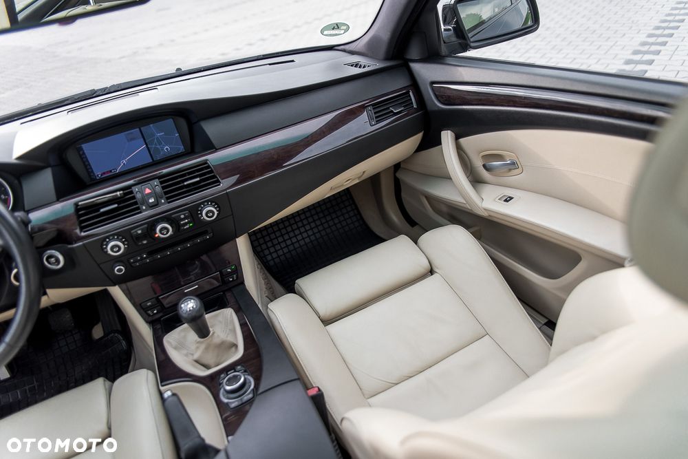 BMW Seria 5 - 25