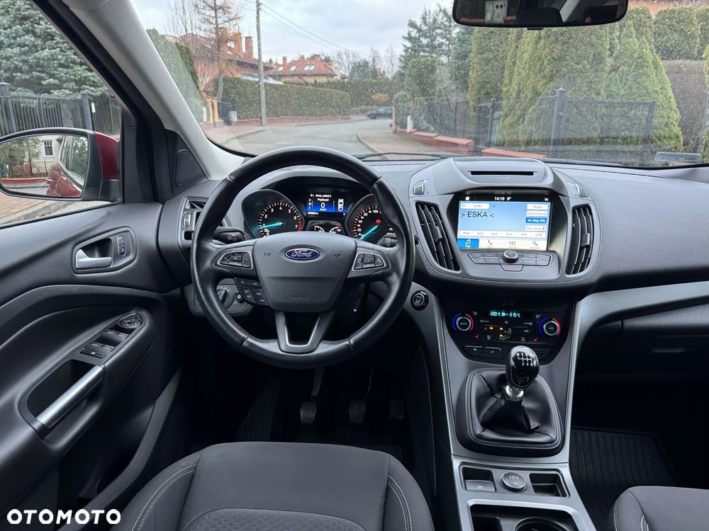 Ford Kuga - 16