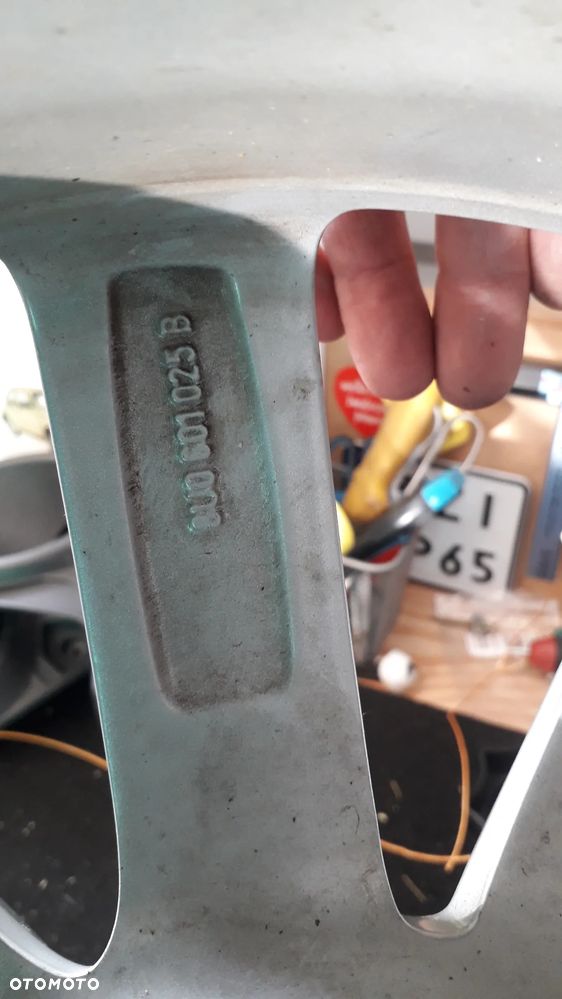 Felga Aluminiowa Audi Q3 8U0 601 025B 7Jx17 et43 Alufelga - 2