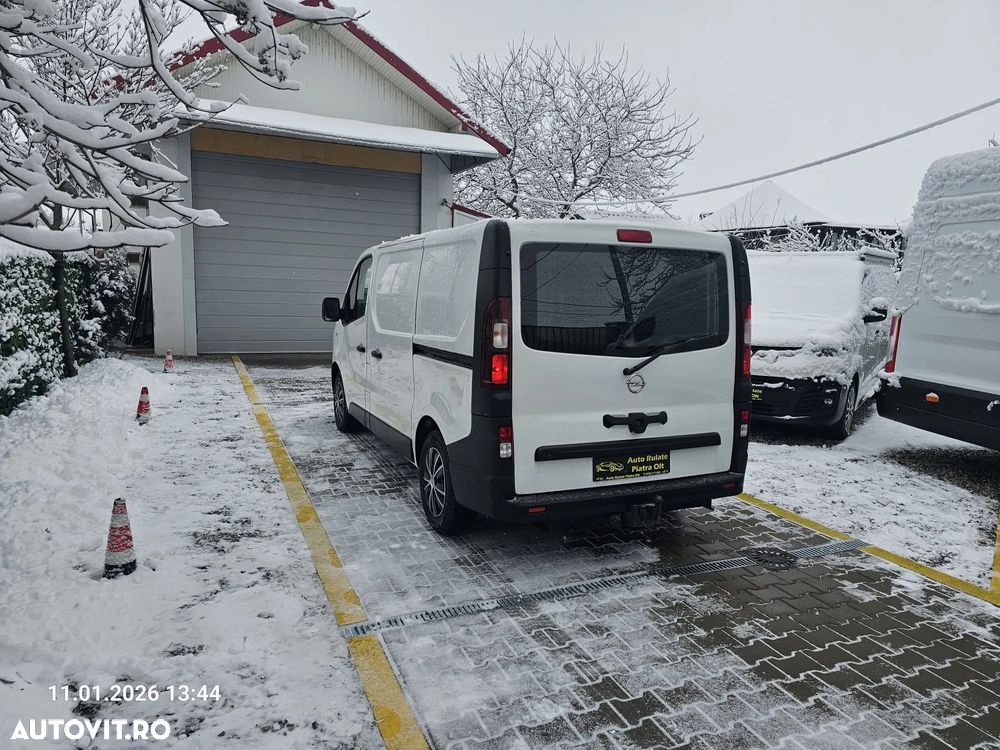 Opel Vivaro - 15