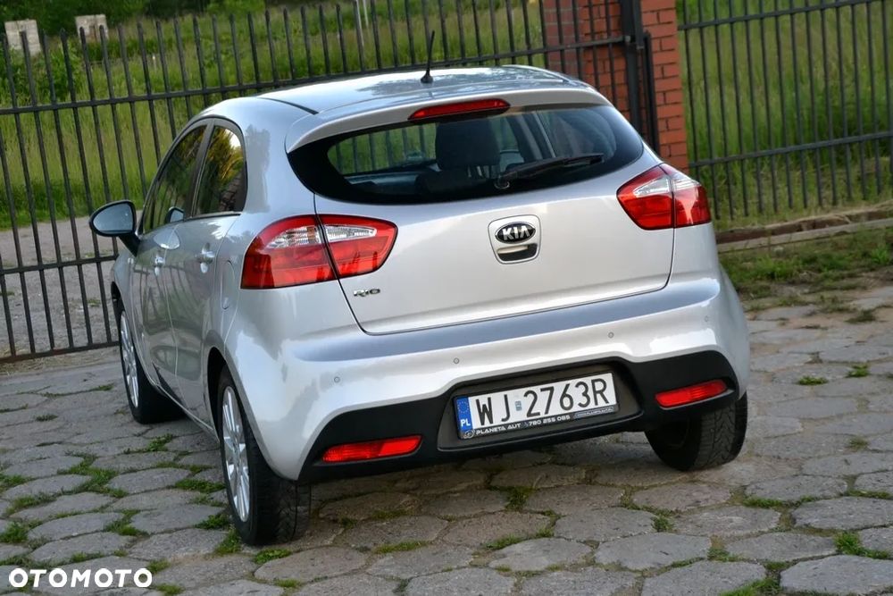 Kia Rio 1.2 Spirit - 4