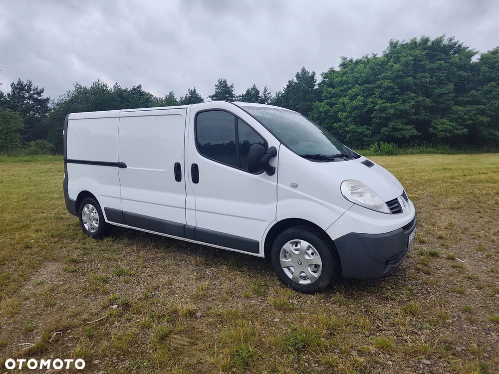 Renault Trafic - 17