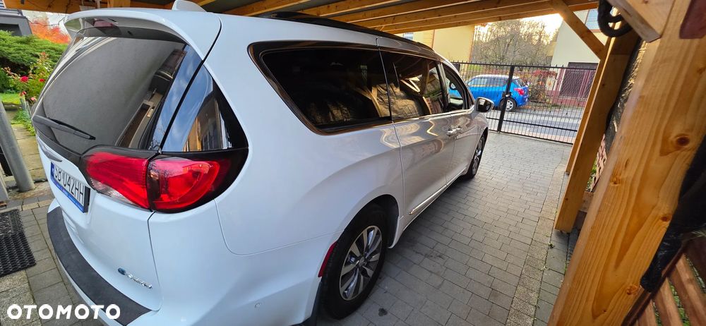 Chrysler Pacifica - 9