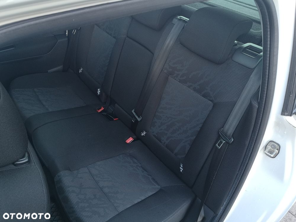 Peugeot 3008 120 VTi Premium - 10