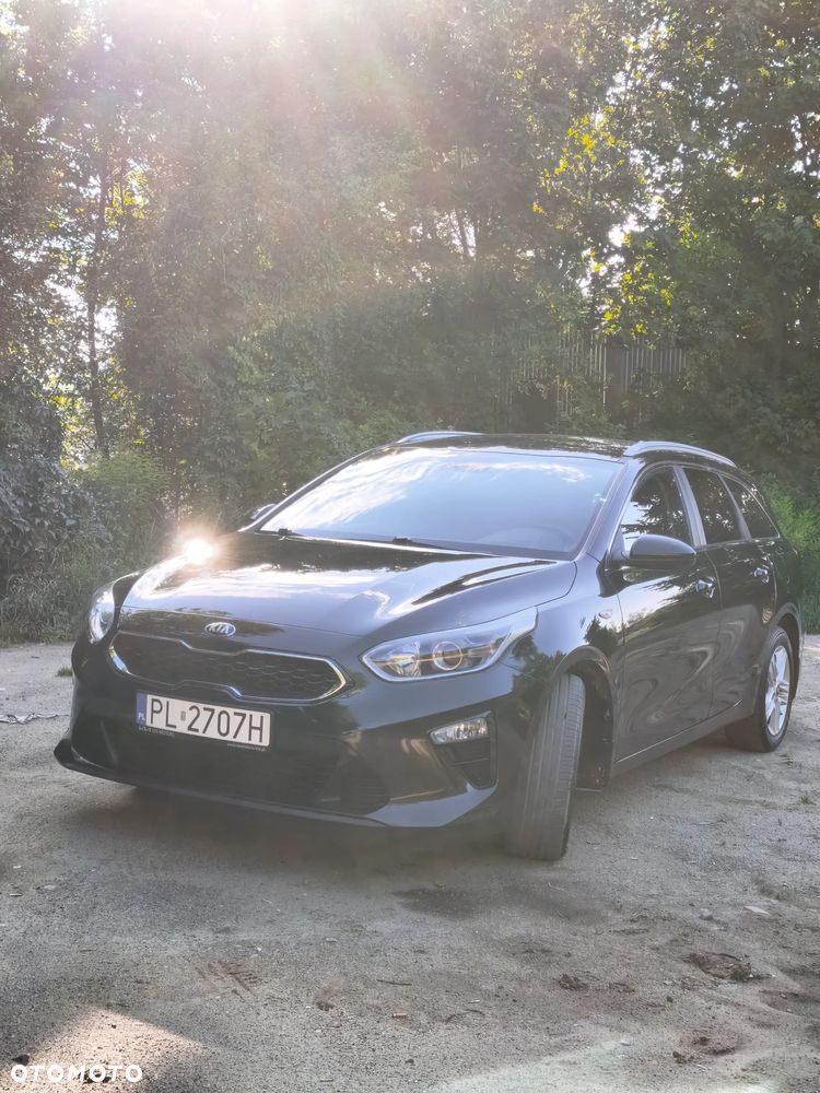 Kia Ceed 1.6 CRDi SCR M - 2
