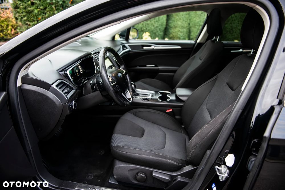 Ford Mondeo 2.0 TDCi PowerShift-Aut Allrad Titanium - 19