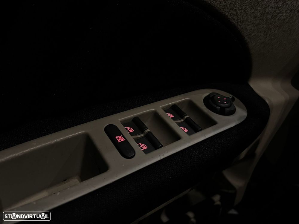 Alfa Romeo 159 Sportwagon 2.0 JTDm Progression - 21