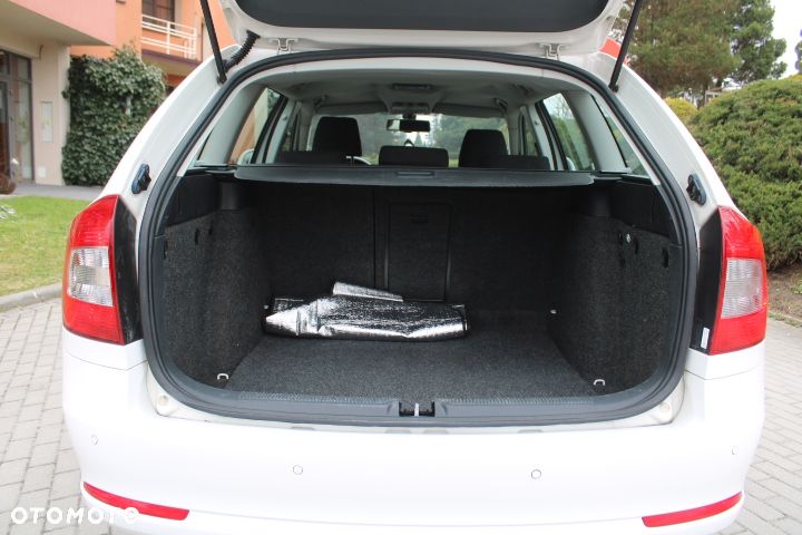 Skoda Octavia 1.6 TDI Elegance - 24